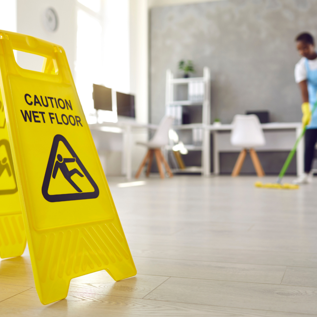 5 Important Benefits of Hiring a Professional Cleaning Company for Offices